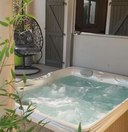 Au Nid Cosy D'isa A Vosges - Spas Privatifs